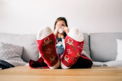 Si su ser querido no quiere participar en las reuniones no le exija, esto puede causarle depresión y estos cuadros bajan defensas.