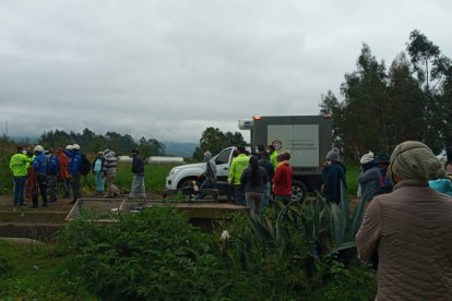 En la compuerta del canal de riego en el sector de Puerto Arturo  fue localizado el cadáver