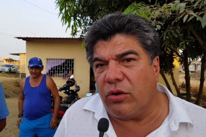 Mendoza es abaleado luego de salir de una entrevista.