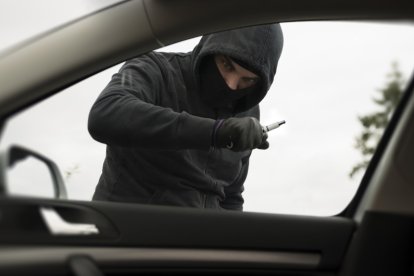 Un joven fue asaltado mientras trabajaba como taxista de aplicación.