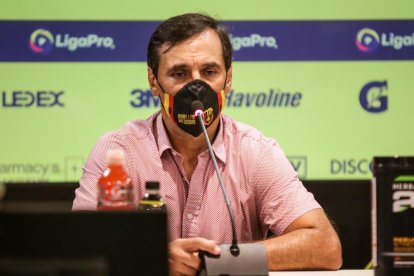 Fabián Bustos va a su segunda final en LigaPro, en el 2019 la ganó con Delfín.