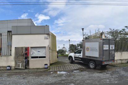 El cadáver de Gisela Álava ingresó a la morgue de Santo Domingo.