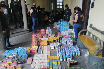 La mercadería fue llevada hasta el Distrito Manuelita Sáenz, en el centro de la capital.