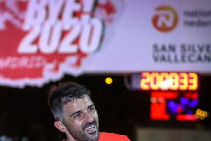 El exfutbolista David Villa se estrenó como corredor.