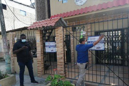 Los municipales colocaron los sellos de clausura en los predios aparentemente involucrados en la fiesta.