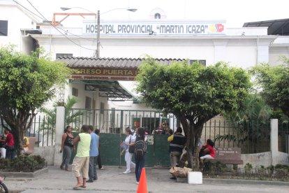 El hombre fue a Quevedo, pero como no hubo camas lo trasladaron al hospital Martín Icaza de Babahoyo.