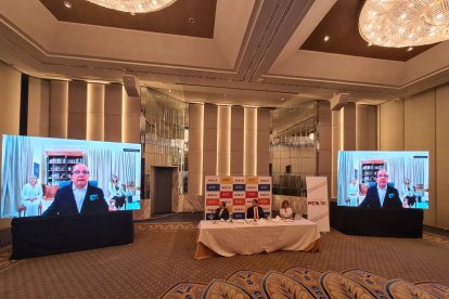 El empresario Álvaro Noboa participó de una rueda de prensa virtual hoy, 7 de enero de 2021, en Guayaquil.