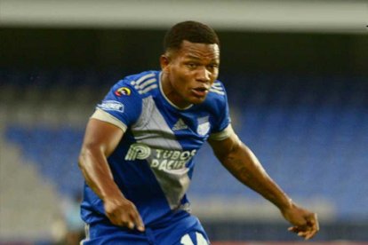 Romario Caicedo continuará defendiendo al equipo 'millonario