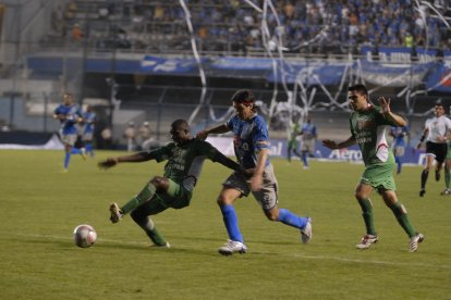 Daniel Vega reforzó la delantera de Emelec en la temporada 2008.