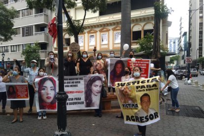 Familiares de Lisbeth han realizado varios plantones para exigir justicia.