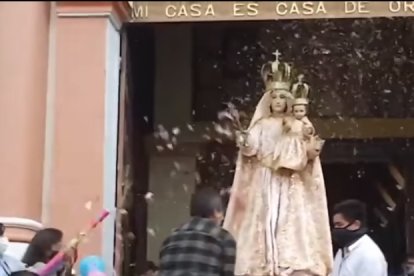 Nuestra Señora de la Purificación del cantón San Pedro de Huaca también será llevada a un sobrevuelo.