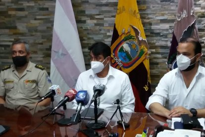 El ministro de Gobierno, Patricio Pazmiño, se pronunció respecto al asesinato del actor esta noche desde Guayaquil.