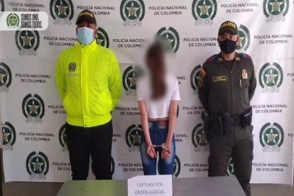 La joven arrestada tiene 20 años de edad.