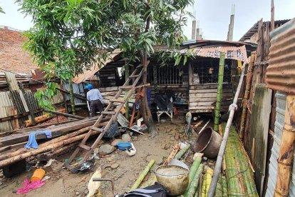 Sergio Cruz estaba preparando encebollado para vender cuando ocurrió la desgracia.