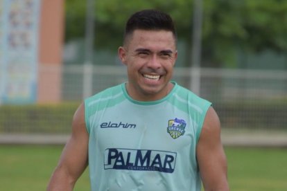 Jonny Uchuari jugará este 2021 en Orense de Machala.