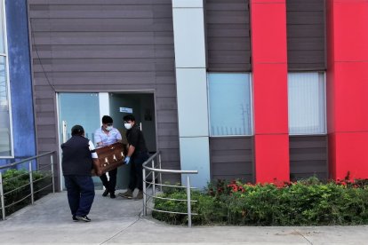 La familia de Rafel Girón pide justicia. El hombre era padre de dos hijos.