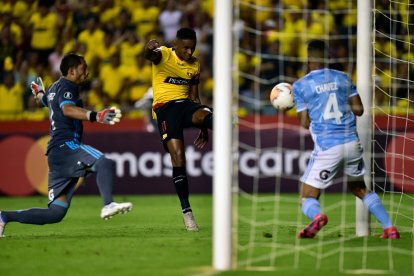 Fidel Martínez marcó ocho goles con Barcelona en la Copa Libertadores de 2020.
