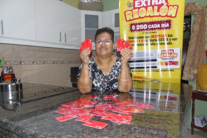 Margarita Trivino es fiel lectora de EXTRA desde que llegó de su natal Chone, hace más de cuatro décadas.