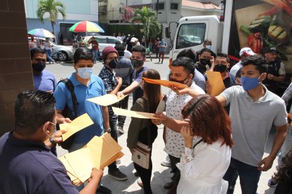 Tras la pandemia, el desempleo creció en Ecuador.