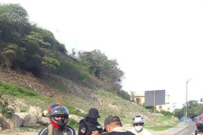 Los controles policiales en las calles son constantes. Simpre dejan infractores.