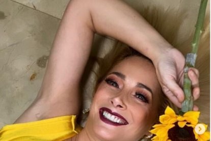 Marian Sabaté regresa a la televisión con su programa "Amigos de miércoles" que se transmite por un canal on line