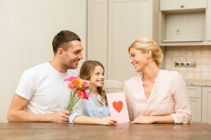 Educar con amor a los niños es lo más efectivo.