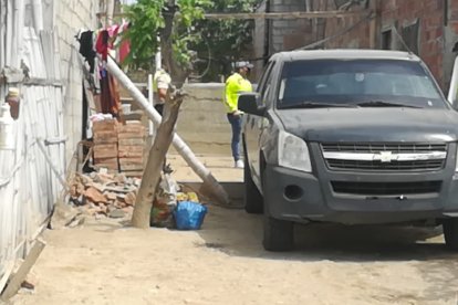 Personal policial llegó al sitio alertados por los vecinos.