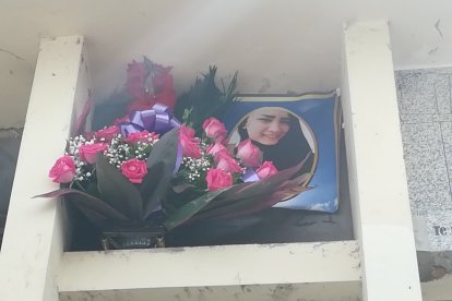 Los restos de Diocelys Salazar reposan en el cementerio de Riobamba.