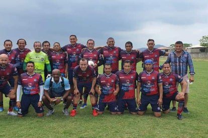 El elenco de Ferrocarriles se consagró como campeón del torneo del Colegio de Abogados del Guayas.