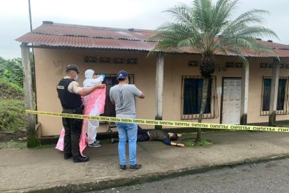 Klever Leopoldo Franco Ordóñez quedó tendido en la calle del sector San Antonio.