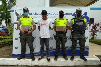 Uno de los presuntos responsables fue detenido por  la Policía.