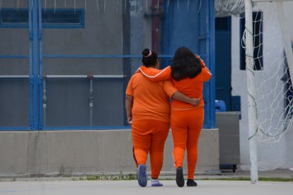 Las mujeres que cumplen su pena en la cárcel de Cotopaxi tienen miedo de que se produzca otro  enfrentamiento violento.