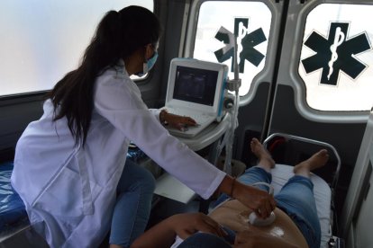 Médicos generales estuvieron a cargo de la campaña solidaria.
