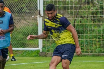 El zaguero venezolano Jefre Vargas, es uno de los nuevos refuerzos de Delfín.