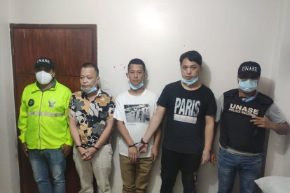 Los tres ciudadanos chinos aprehendidos recibieron orden de prisión preventiva.