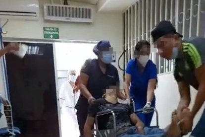 Jhonny Fernando Delgado Vélez fue llevado a una casa de salud, donde luego falleció.