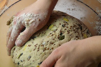 El 20 de marzo de 2002 se instauró la celebración del Día Nacional del Panadero en el país.