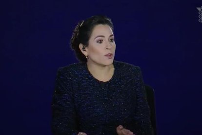 Andrea Bernal renuncia a ser moderadora del debate presidencial.