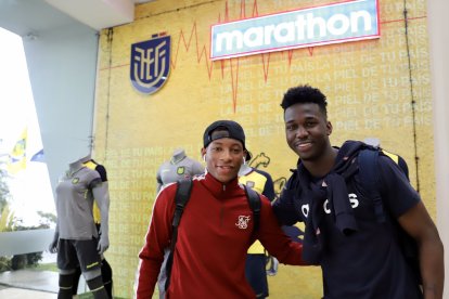 Gonzalo Plata y Jackson Porozo se unieron a los trabajos de la selección de Ecuador.