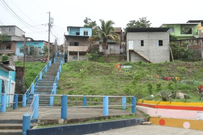 El delito sucedió en el cerro Las Cabras, en Durán, zona que ha sido intervenida anteriormente por su inseguridad y delincuencia.