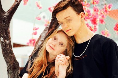 Los dos instagramers continúan su relación pese a la preocupación de las autoridades ucranianas.