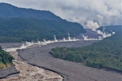 Es el segundo represamiento grave y peligroso que en menos de un mes se registra.