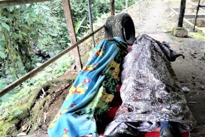 Los trabajadores fueron sepultados por toneladas de material pétreo.