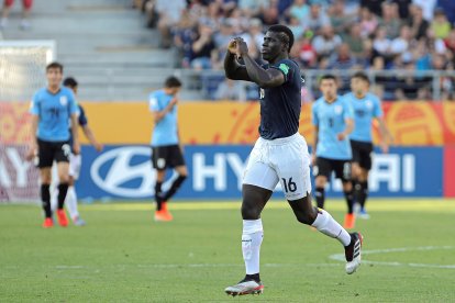 Los derechos deportivos de Sergio Quinteros pertenecen a Barcelona.