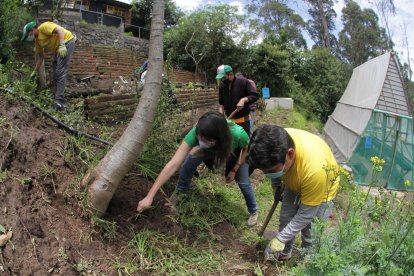 A raíz de la pandemia, los socios y voluntarios  acuden al huerto dos veces por semana.