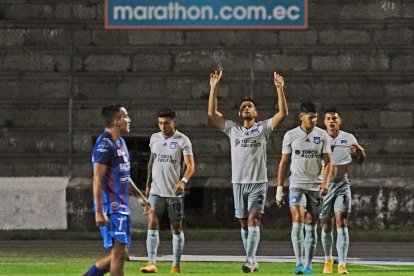 Emelec ganó 3-2 a Olmedo.