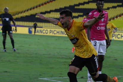 Barcelona pudo empatar a Independiente del Valle.