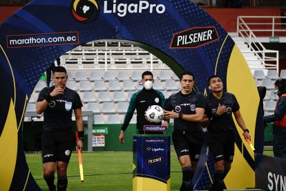 Los árbitros nacionales estuvieron en el ‘ojo del huracán’ tras la sexta fecha de la LigaPro.