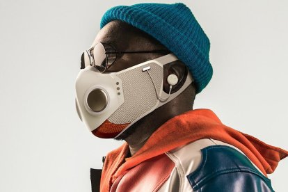 Crean mascarilla con audífonos incluidos.