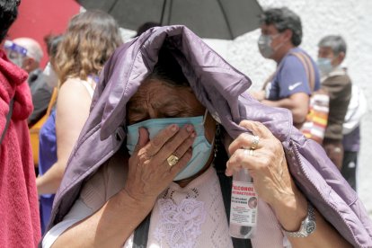 Luz América pedía que la atiendan sin turno, pues no tiene acceso a internet o teléfono.